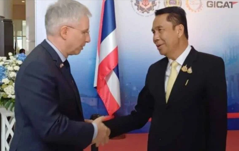 Thailand dan Prancis Tingkatkan Kerja Sama Pertahanan Rp90 Triliun